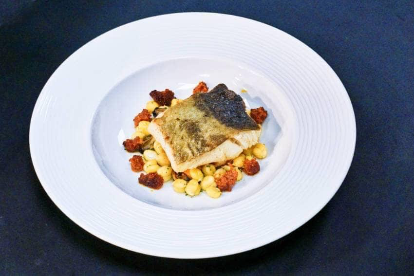 Fillet of cod with chickpeas, mussels and ’nduja