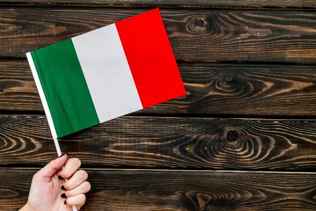 CREATOR: gd-jpeg v1.0 (using IJG JPEG v80), default quality